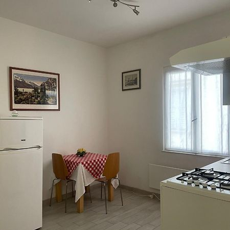 Vecchia Riva Aparthotel Buitenkant foto
